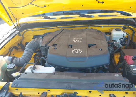 2007 Toyota Fj Cruiser из США, поврежденный, VIN JTEBU11F970055106